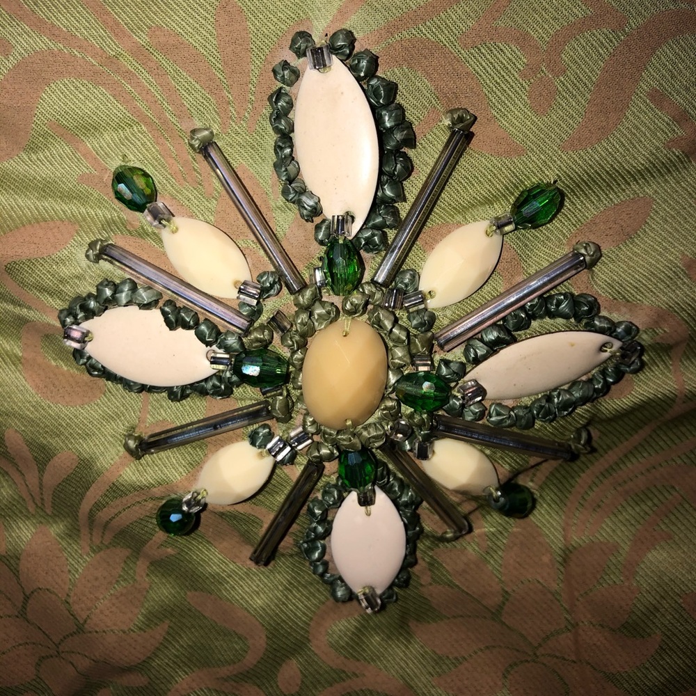 Unique Skirt with Intricate Bead Appliqués NWT! - Picture 4 of 7